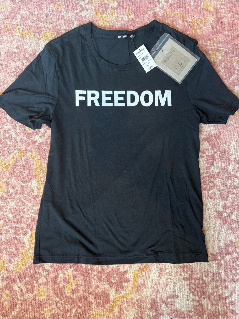BLK DNM Black Short-Sleeve 'FREEDOM' Graphic Tee